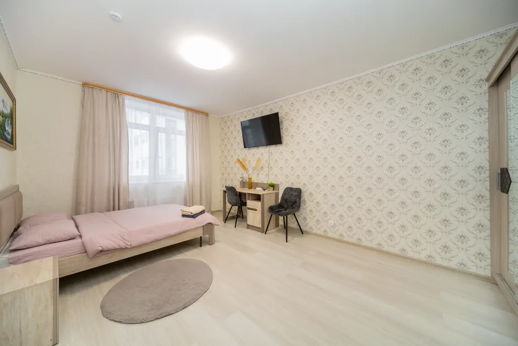 Кваpтиpа в жк Премьер у трк Семья