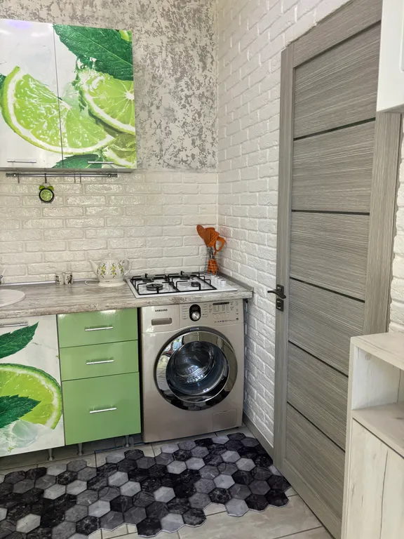 Коттедж Коттедж с отдельной беседкой — Алушта