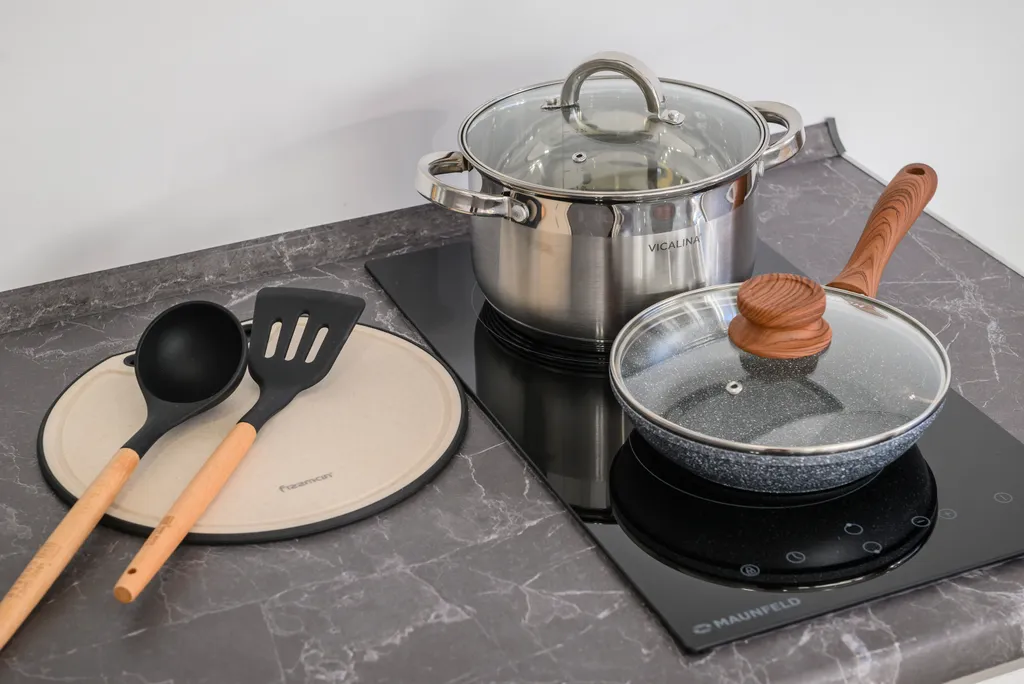 Квартира Пять новых апартаментов в ЖК R-House (100м от MEGA) — Алматы