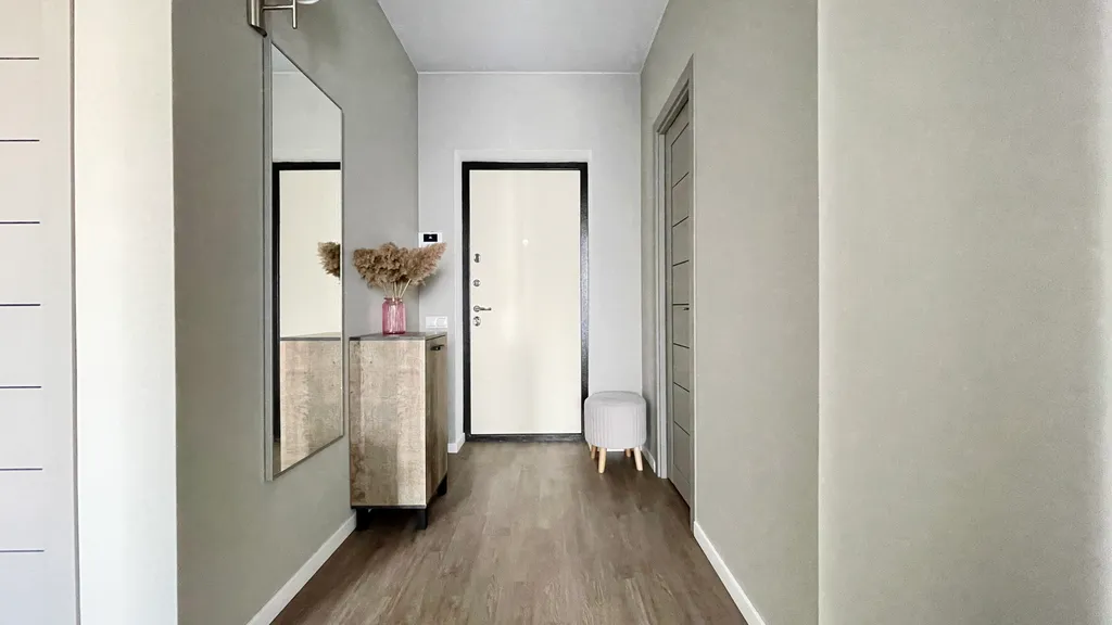 Квартира с видом на речной берег