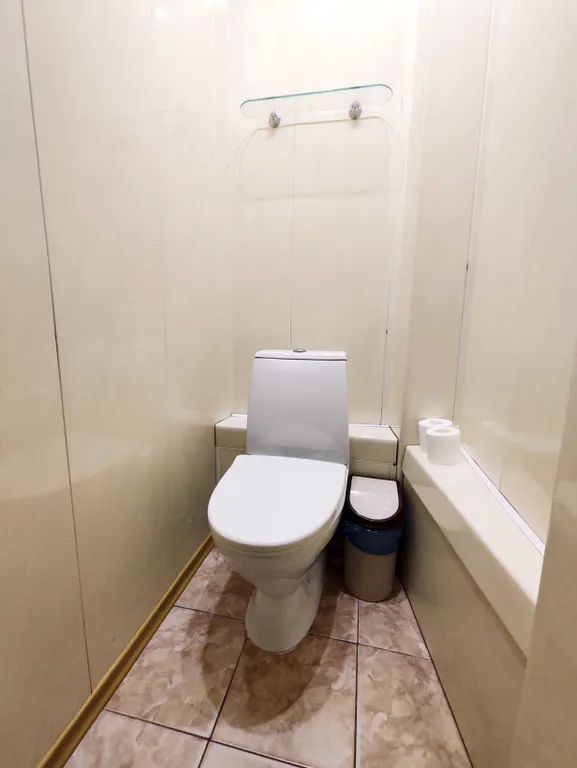 Большая 2-комнатная квартира с большой кухней, рядом озеро