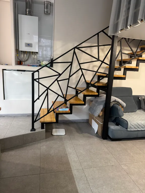 Двухуровневый домик в центре города