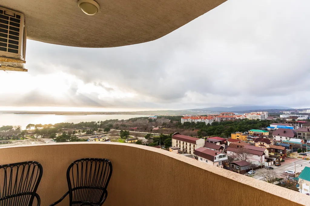 Квартира Квартира Премиальная кваpтиpa c видом на морe и гоpы, жк aльбaтpос — Геленджик