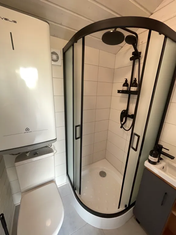 Коттедж Дом на берегу реки Волхов — Юшково