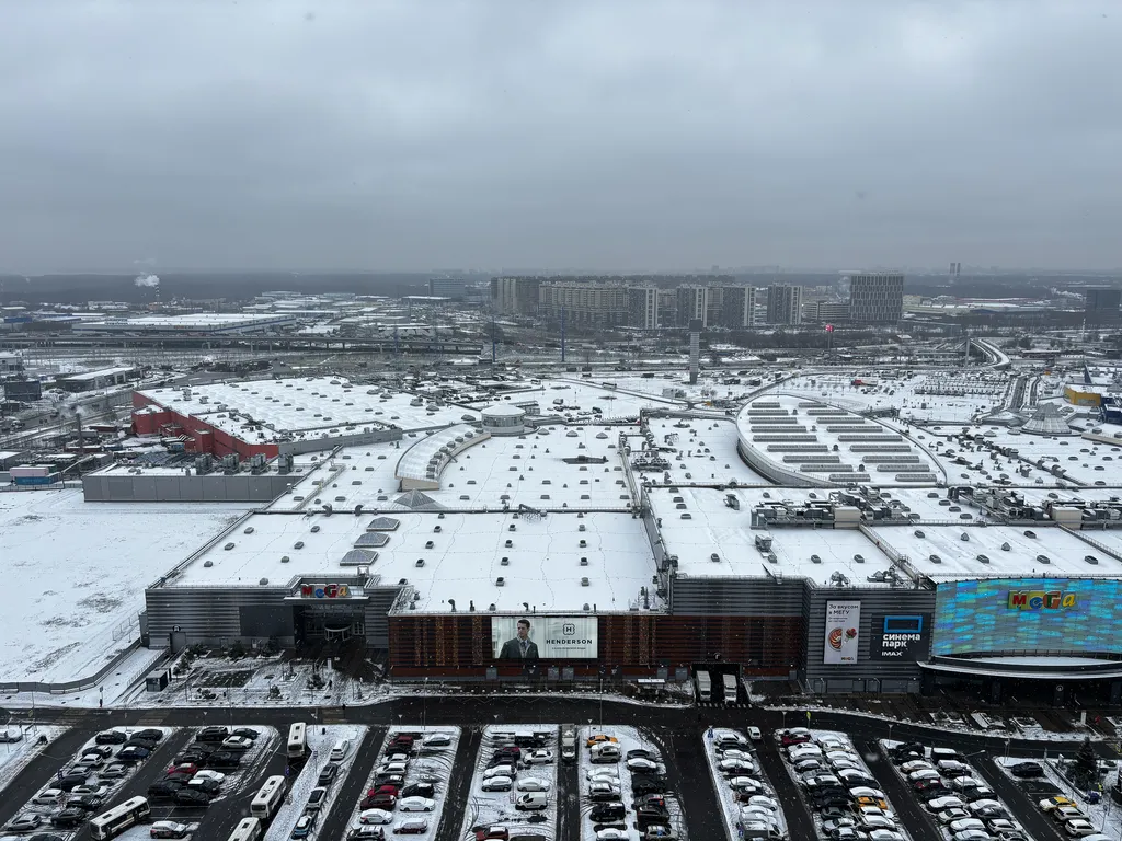 Уютные апартаменты на 25 этаже