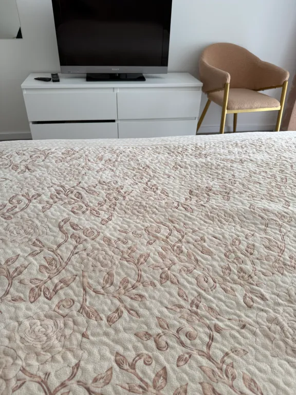 Двухкомнатная квартира в новом доме с современным ремонтом