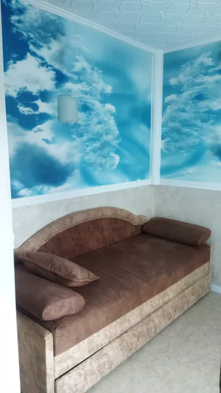 Дом с уютным двориком в тихом районе