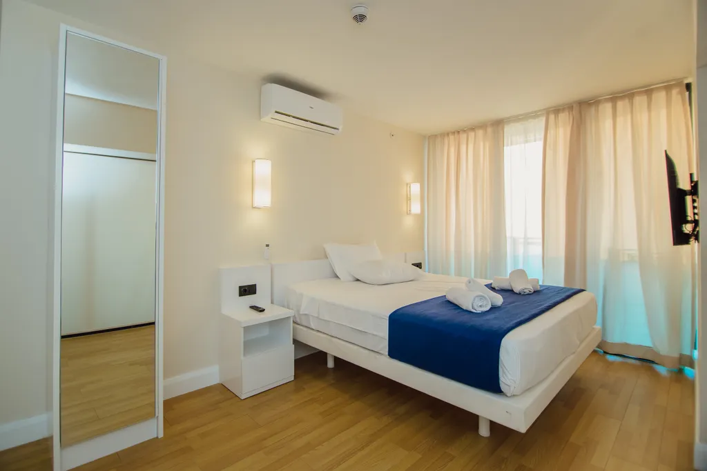 Трёхкомнатные апартаменты на первой линии