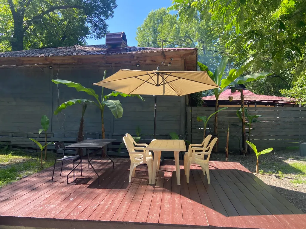 "Атара Хаус"