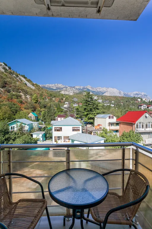 Видовая студия в Симеизе с 2 балконами