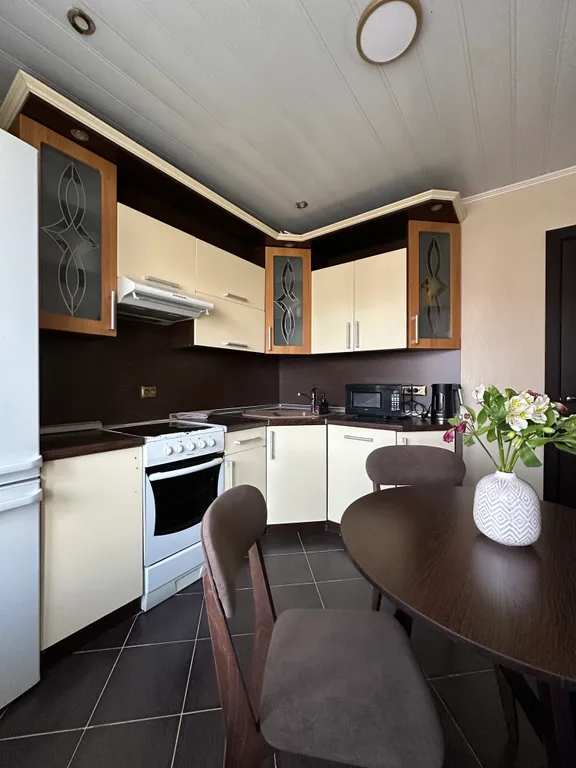 Квартира 2-комнатная Квартира — Колпино