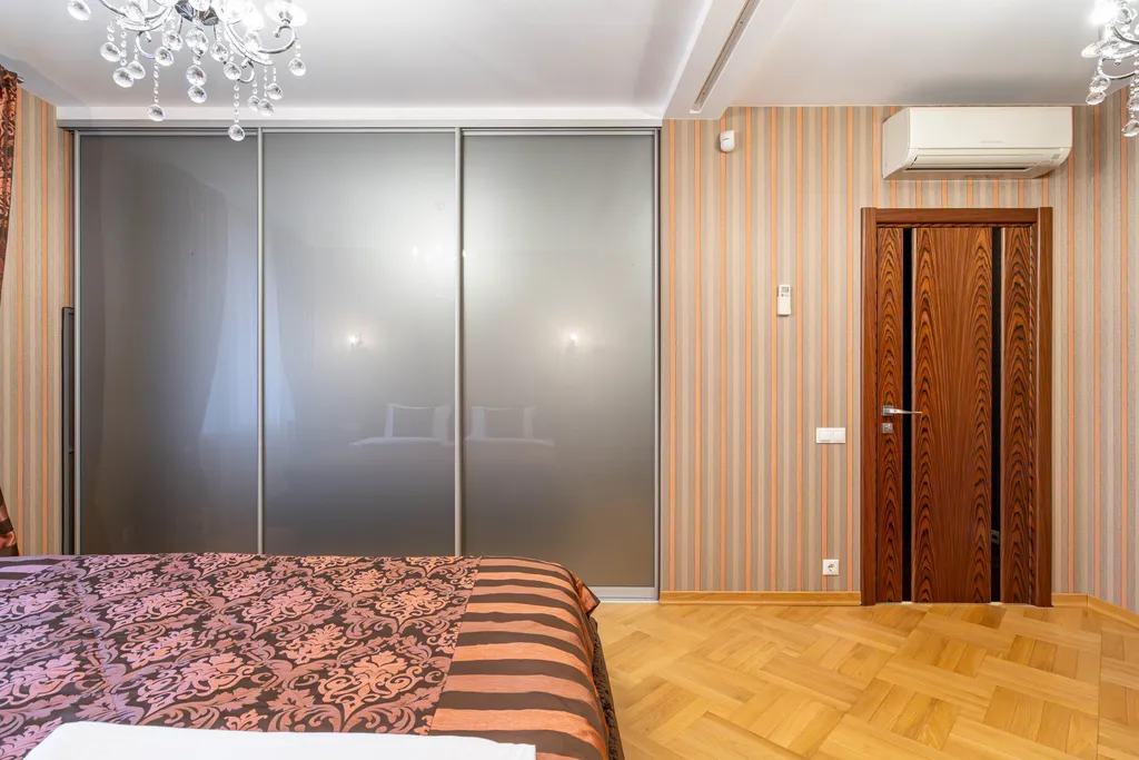 Квартира Роскошная 4-комнатная квартира — Санкт-Петербург