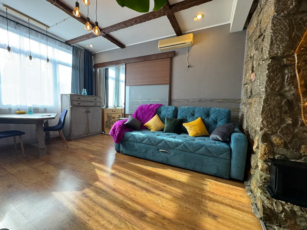 Комфортная пещера в самом живописном уголке