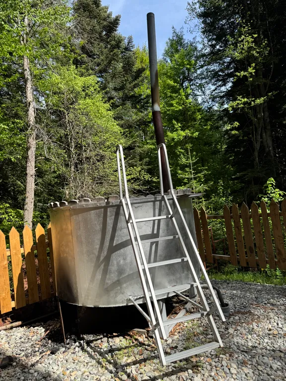 Коттедж в лесу, 12 спальных мест (весь дом)