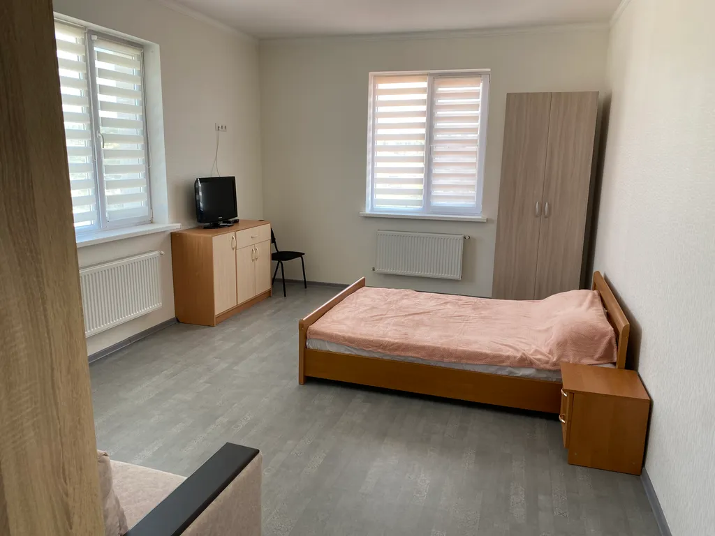 Квартира Квартира Уютный этаж в частном доме — Севастополь