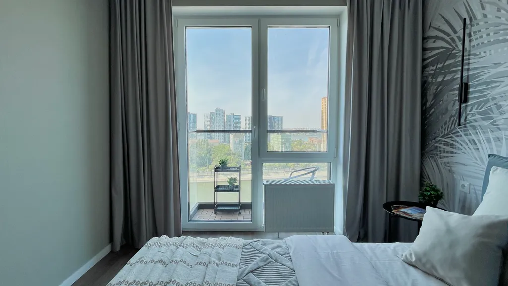 Квартира с видом на речной берег