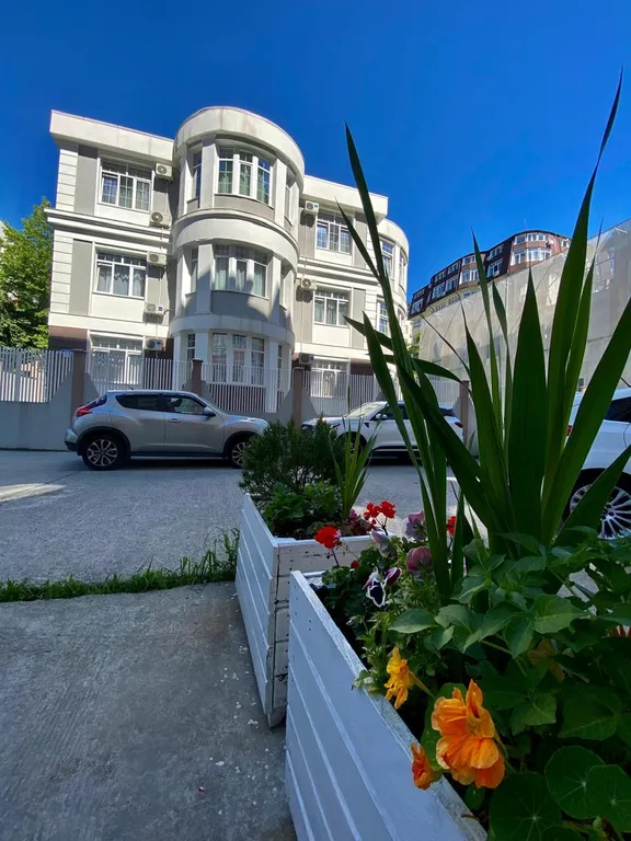 Апартаменты с бассейном