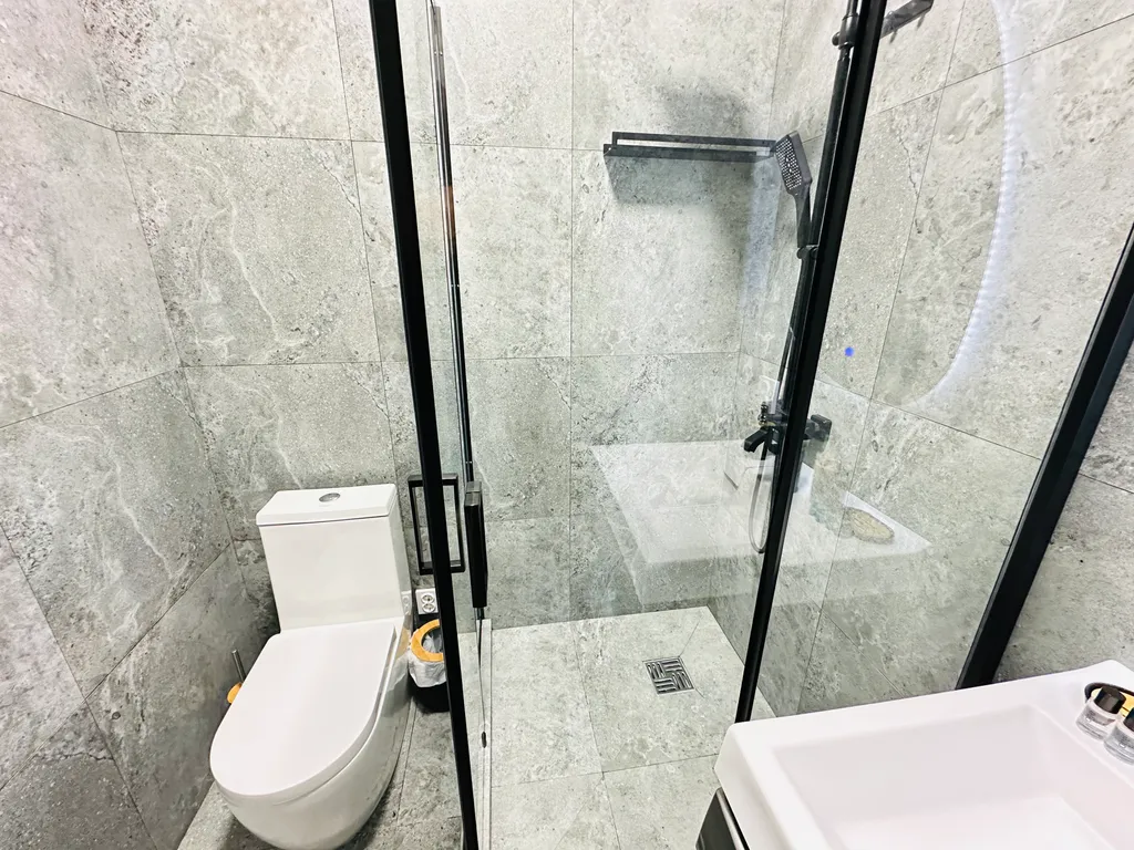 Двухкомнатная квартира с видом на город