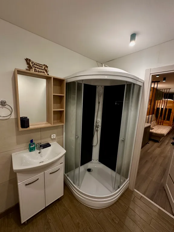 Уютный дом-лофт с видом на лес и реку