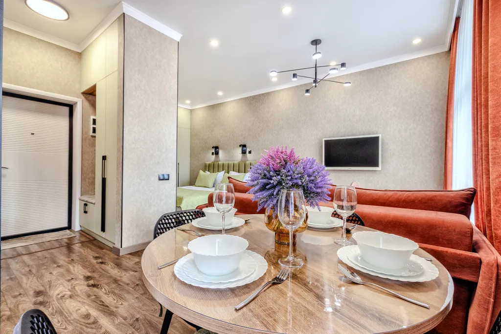 1-комнатная возле набережной в старом центре Астаны