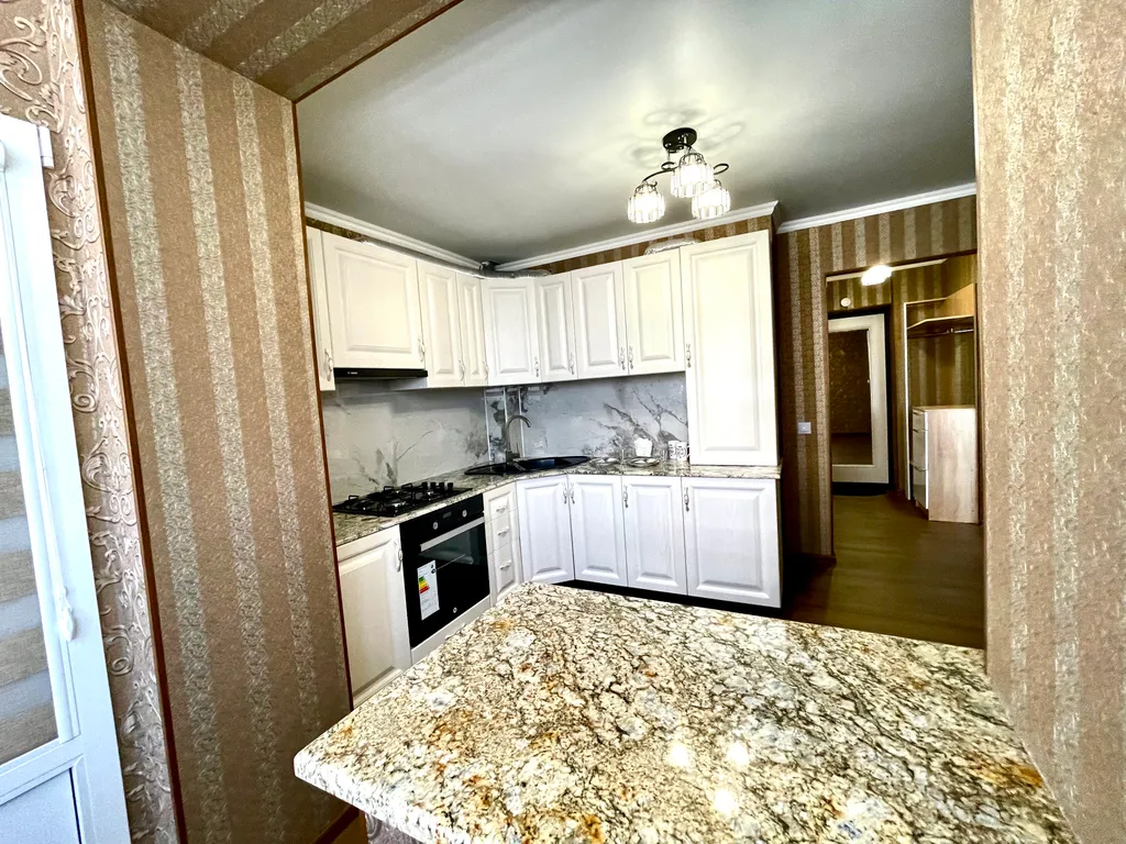 Уютная квартира с хорошим ремонтом