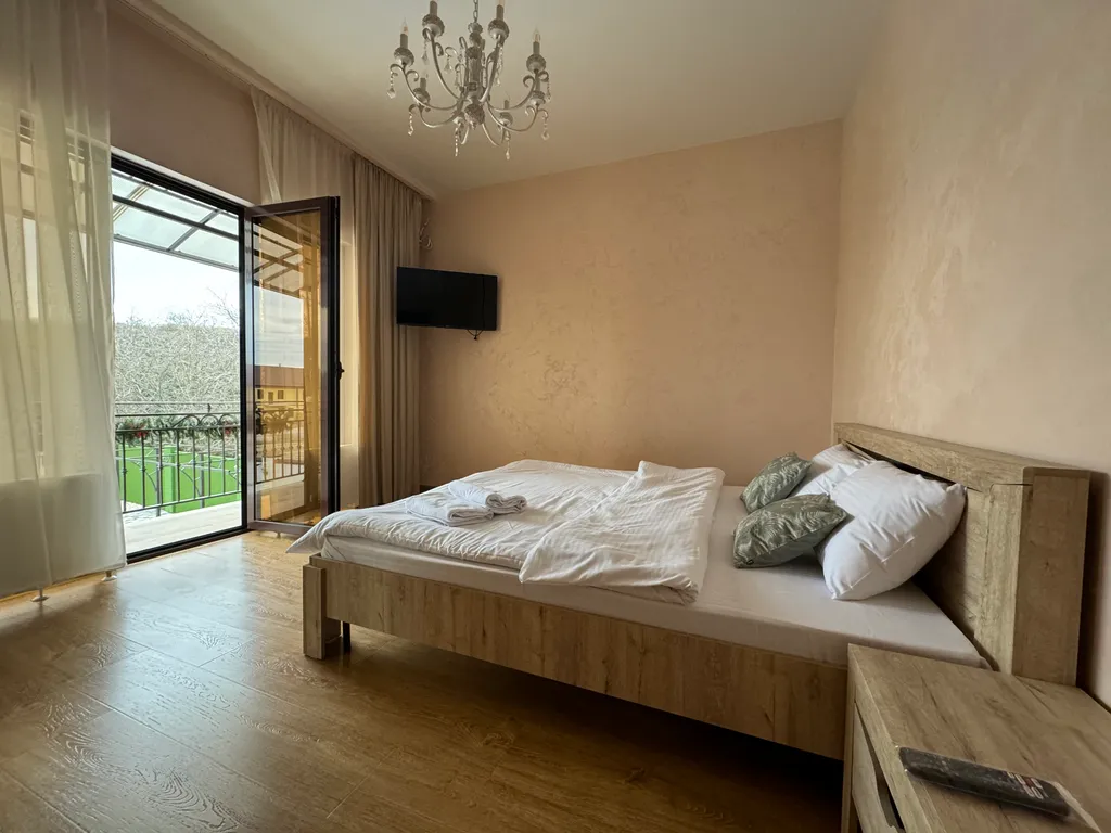 Коттедж, бассейн теплый, баня для семейного отдыха до 8 гостей