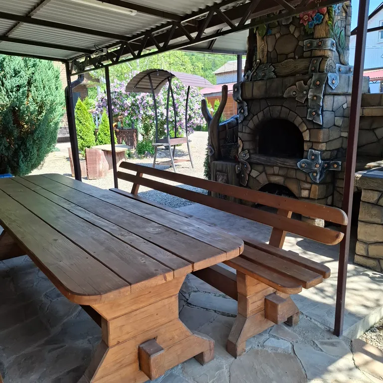 Номер у реки Дах с видом на горы