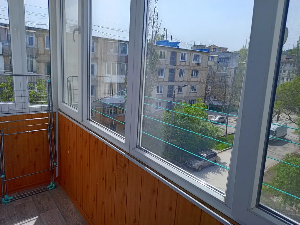 Белый Лофт в районе Крымского рынка