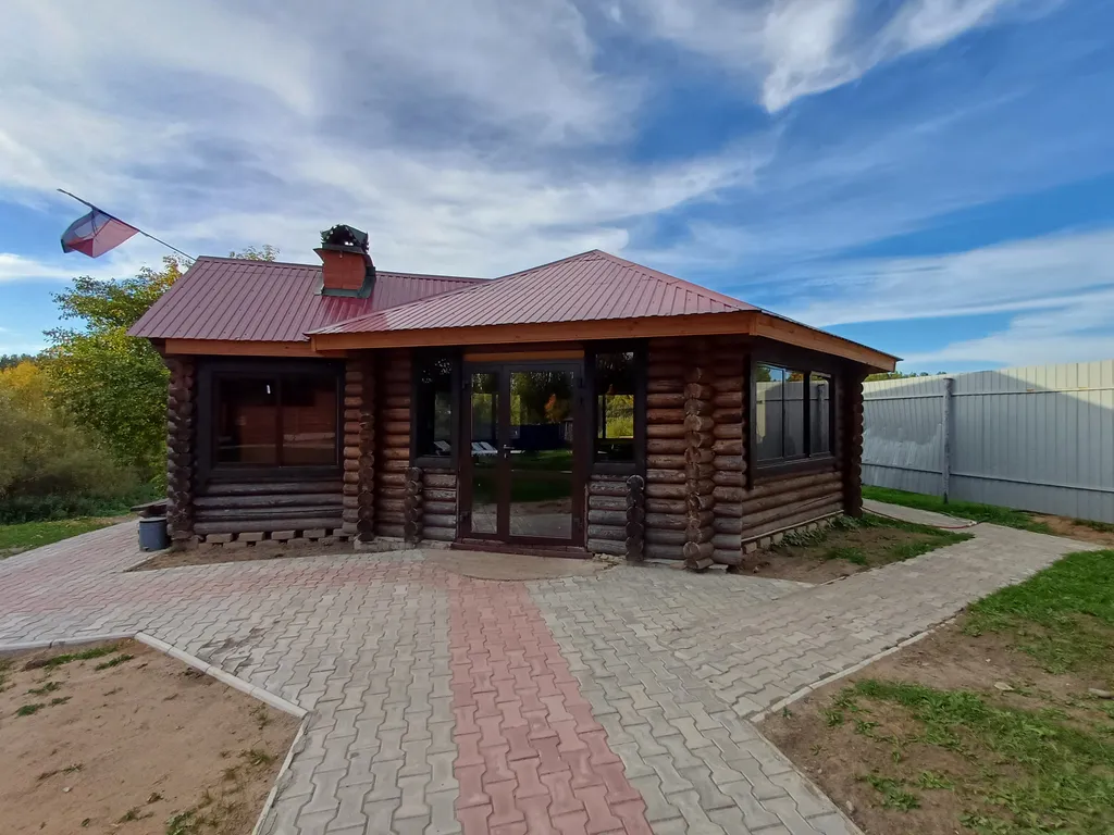 Дом с видом на реку