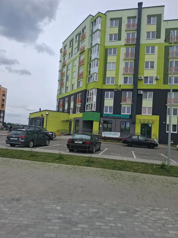 Новостройка в спальном районе