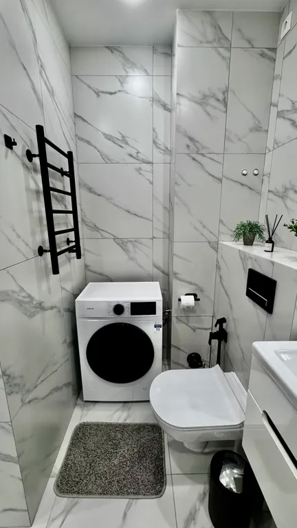 Квартира Уютная просторная с новым ремонтом 2 комнатная квартира — Новосибирск