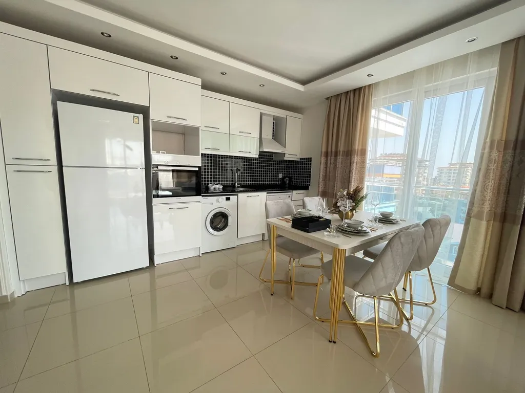 Стильная квартира в 450 метрах от моря