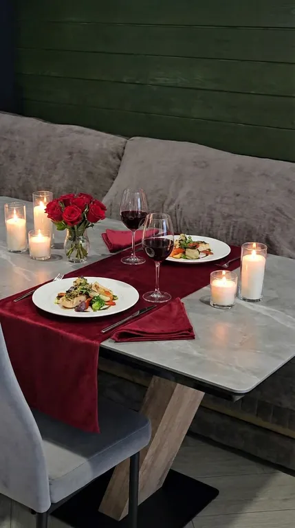 Уютный домик с верандой и видом на лес, посуточно.