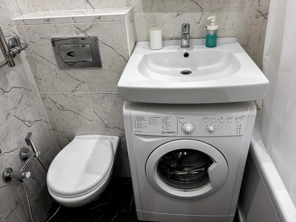 Квартира в центре с дизайнерским ремонтом с видом на город