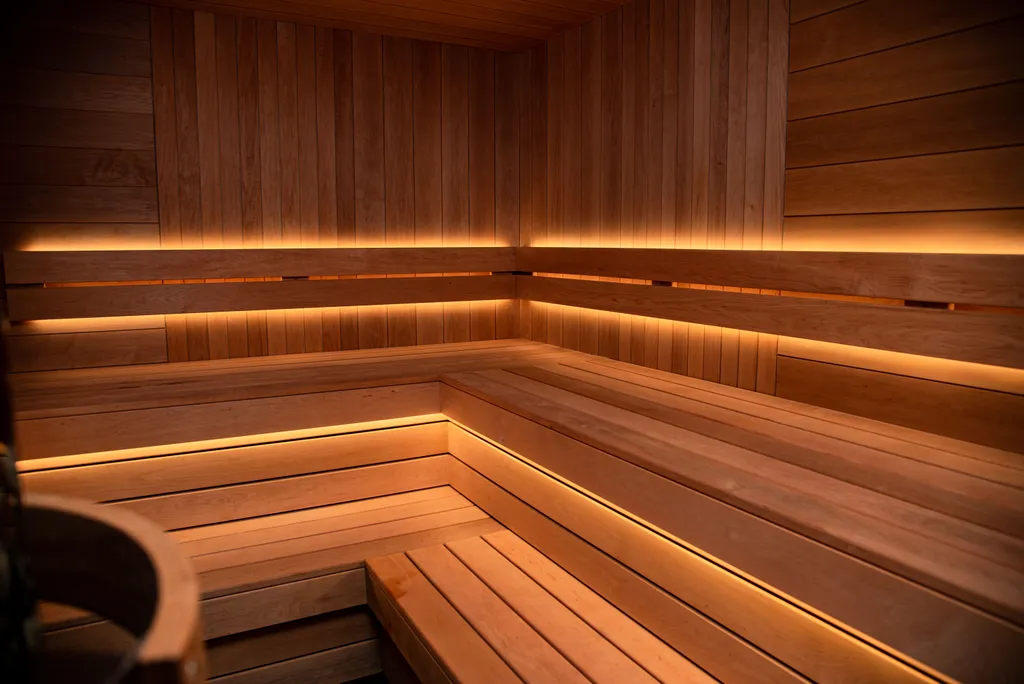 Шале Гнездо с бассейном и сауной