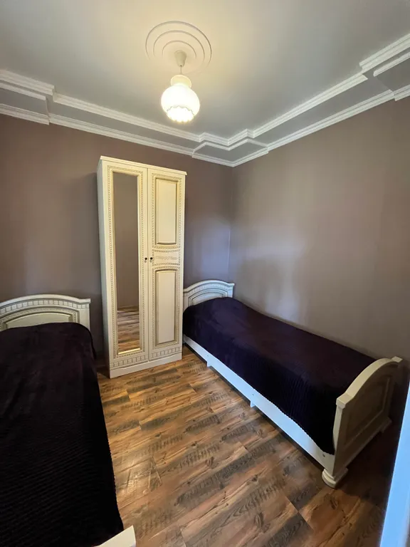 5-комнатный Дом