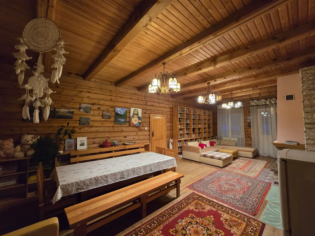 Кедровый дом на Телецком озере