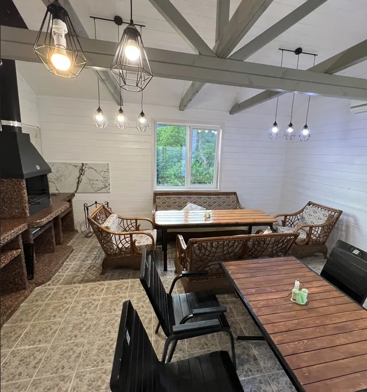 Уютный деревянный дом