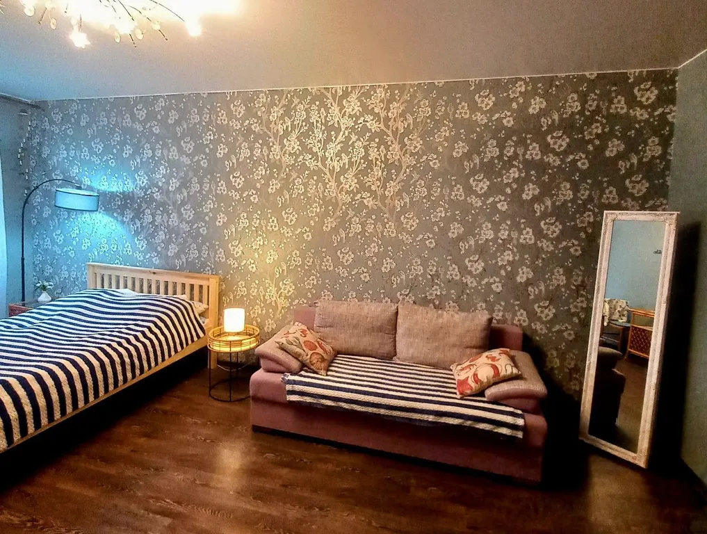 Просторная квартира с балконом в сердце города