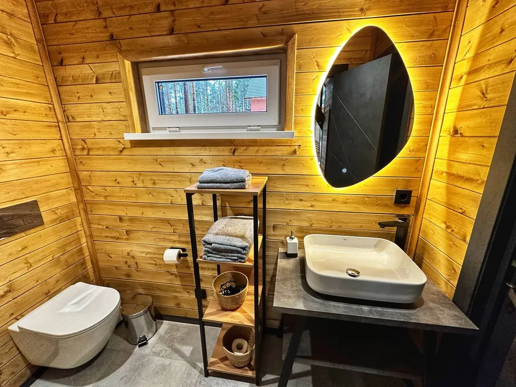 Барн-хаус 1 с чаном и сауной в сосновом лесу