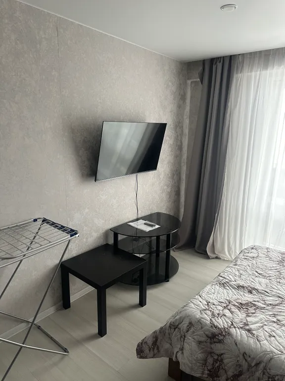 Квартира с видом на город с высоты полета!