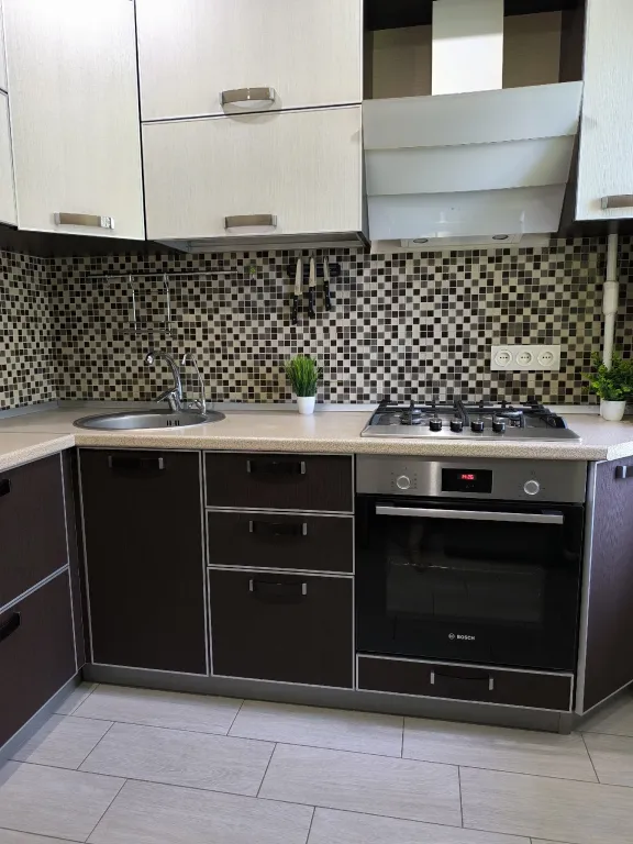 Уютная квартира в центре города — аренда посуточно в Волжский