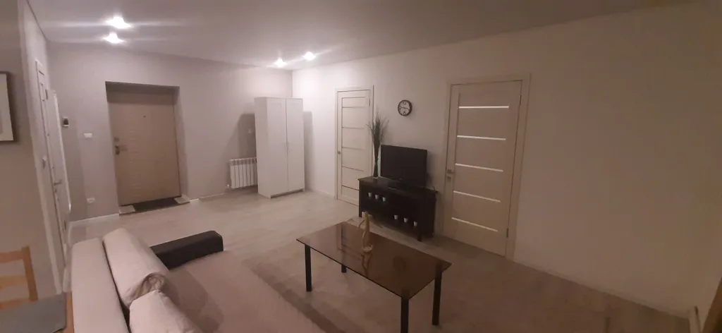 Дом в деревне с баней