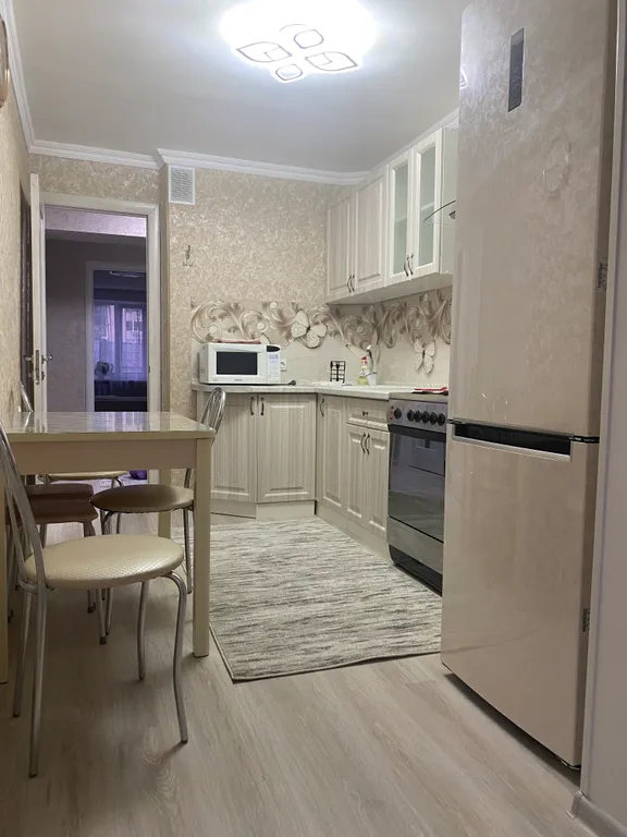 Уютная квартира в центре посёлка рядом с морем