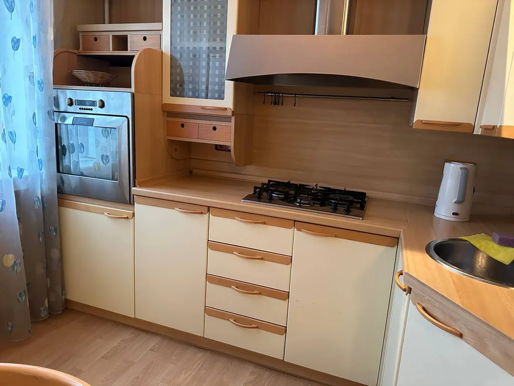 Квартира Просторная двухкомнатная квартира на Фрунзенской — Москва