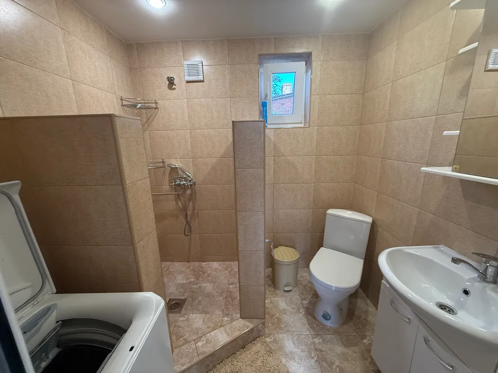 Дом с бассейном