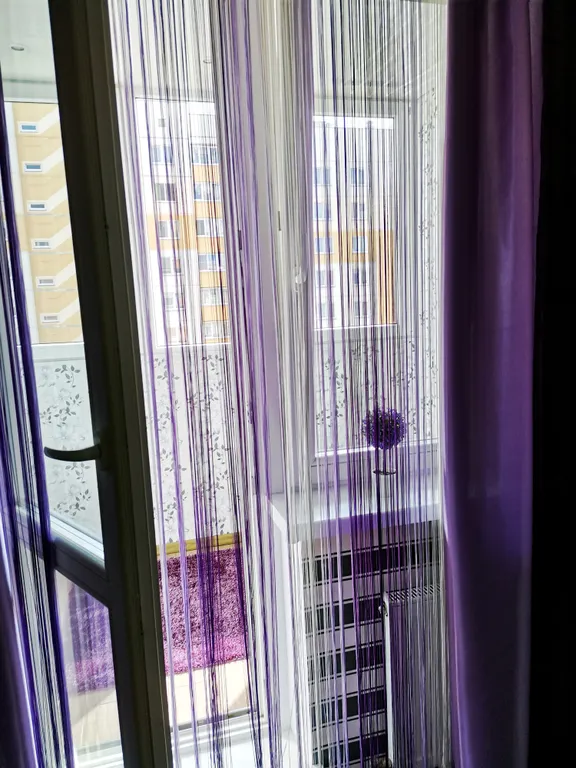 Чистая уютная и яркая квартира