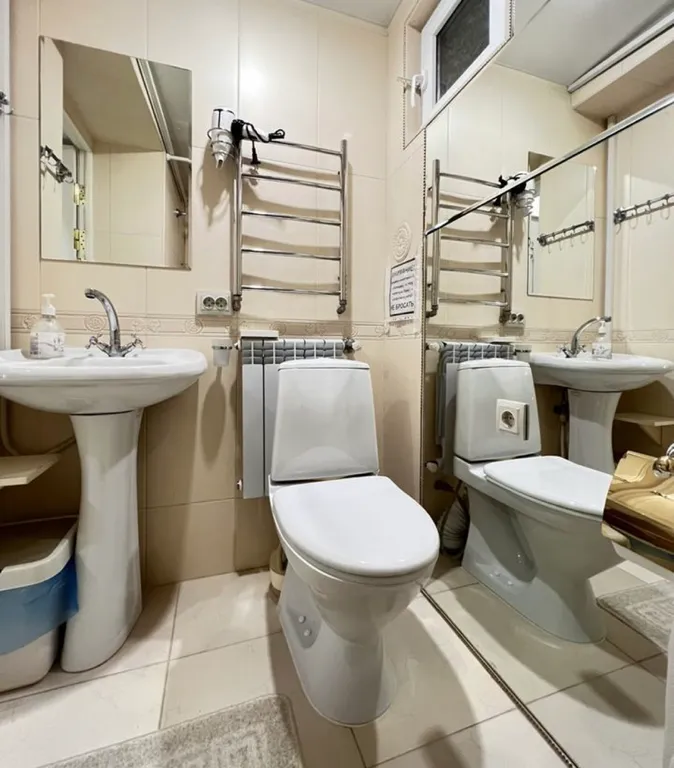 Дом на цветнике