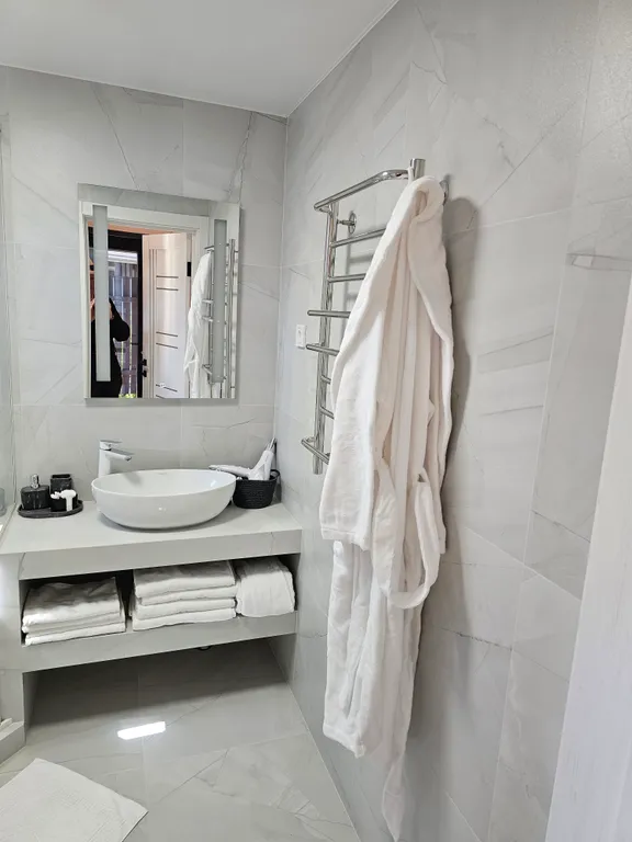 Дом 50m2 — сибирский чан, панорамные окна, тёплый бассейн