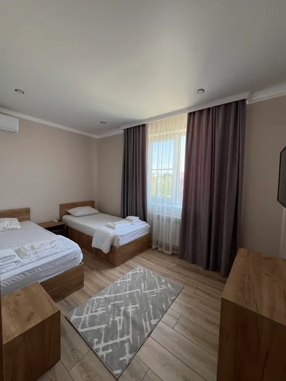 Двухэтажный коттедж с собственной территорией